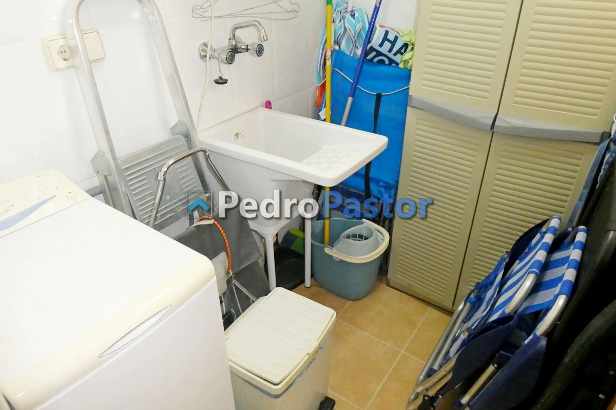 Apartamento 3 dormitorios en 1ª línea de playa en Las Marinas