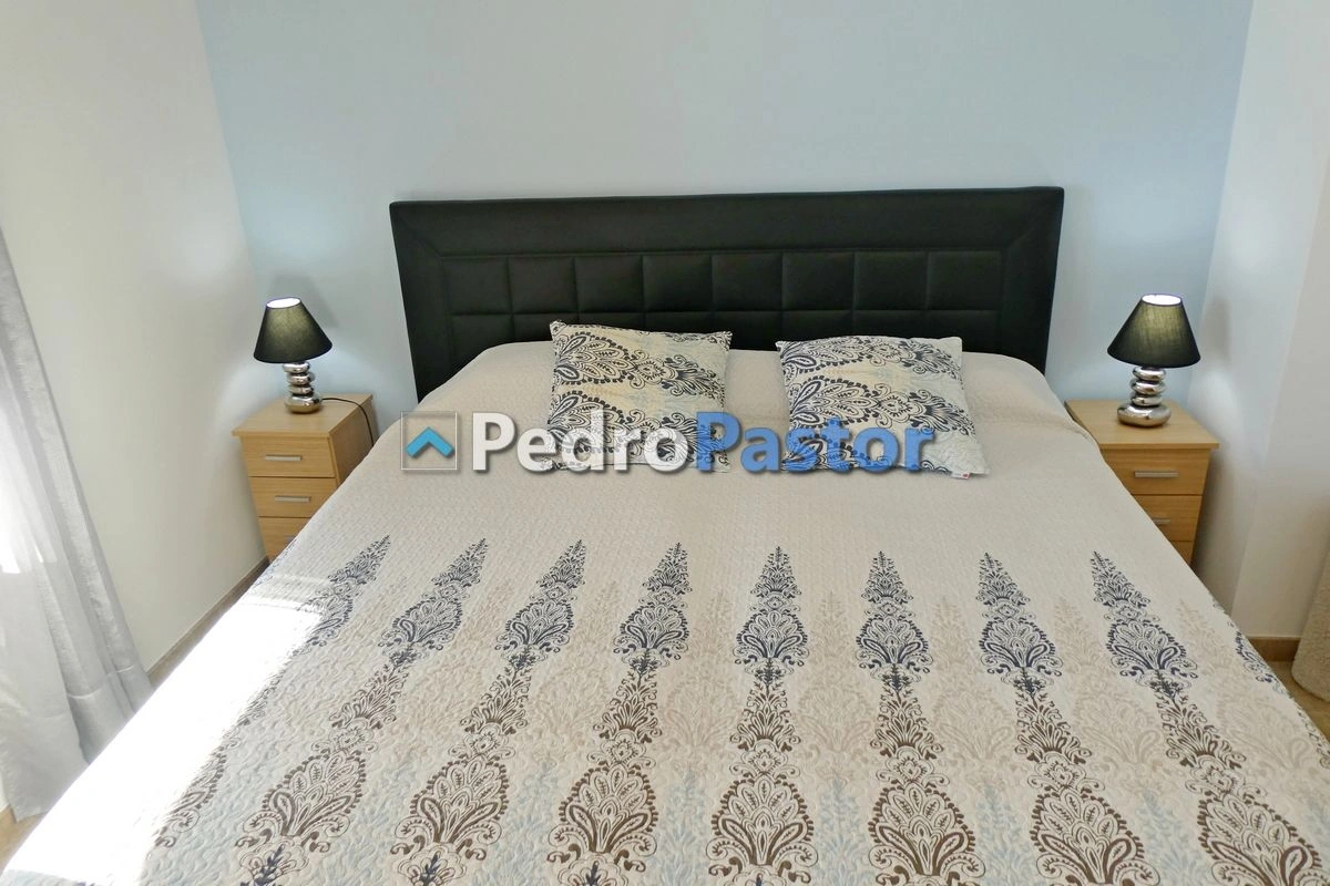 Apartamento 3 dormitorios en 1ª línea de playa en Las Marinas