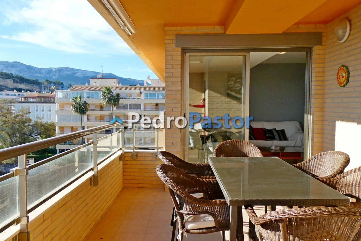 Apartamento 3 dormitorios en 1ª línea de playa en Las Marinas