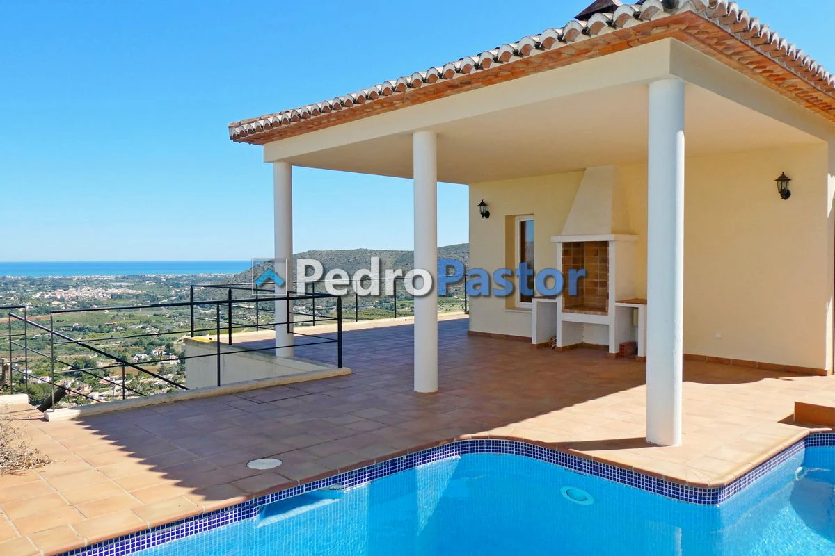 CH080 - Chalet independiente de 3 dormitorios en La Sella