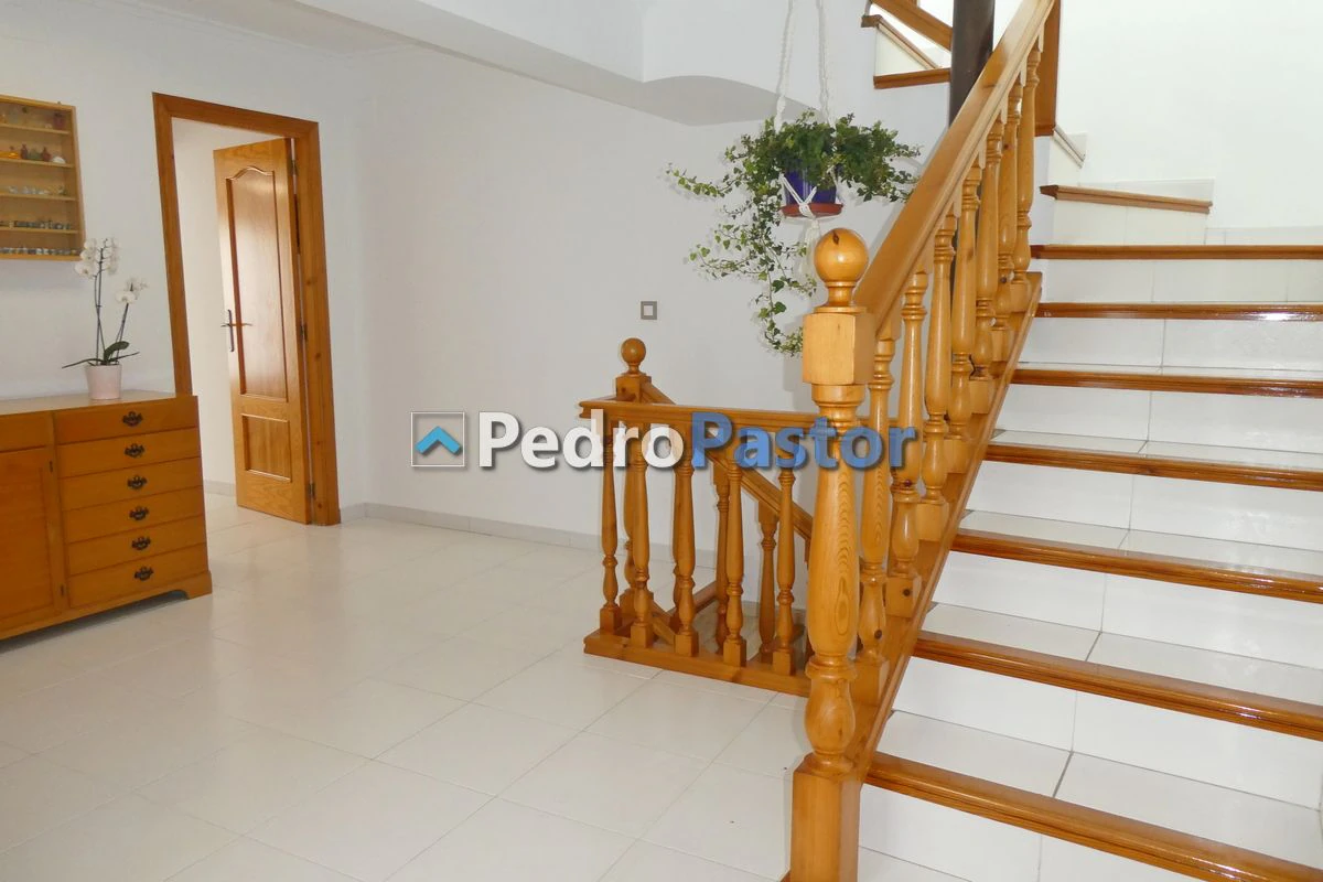 CH075 - Casa de 4 dormitorios en el casco urbano de Dénia