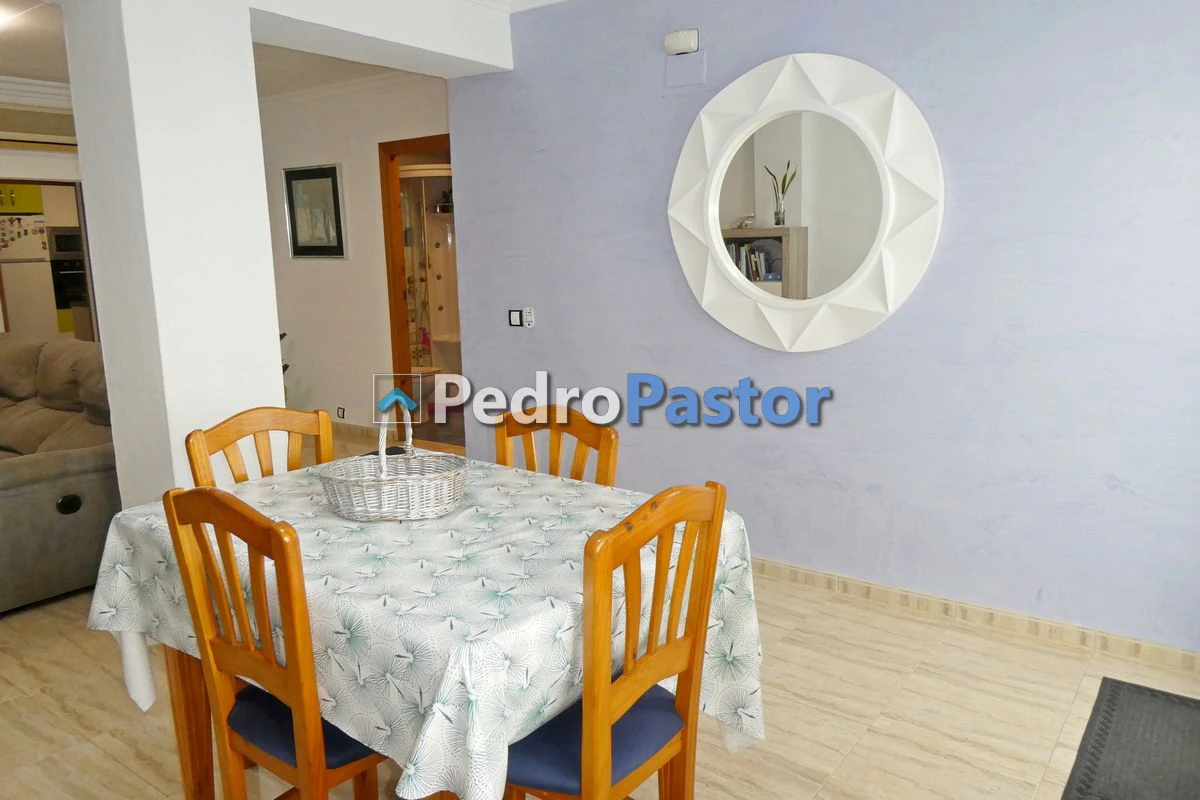 CH075 - Casa de 4 dormitorios en el casco urbano de Dénia