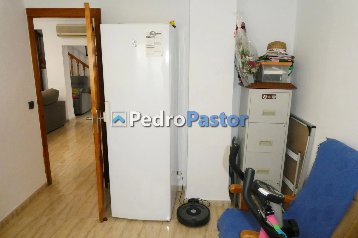 CH075 - Casa de 4 dormitorios en el casco urbano de Dénia