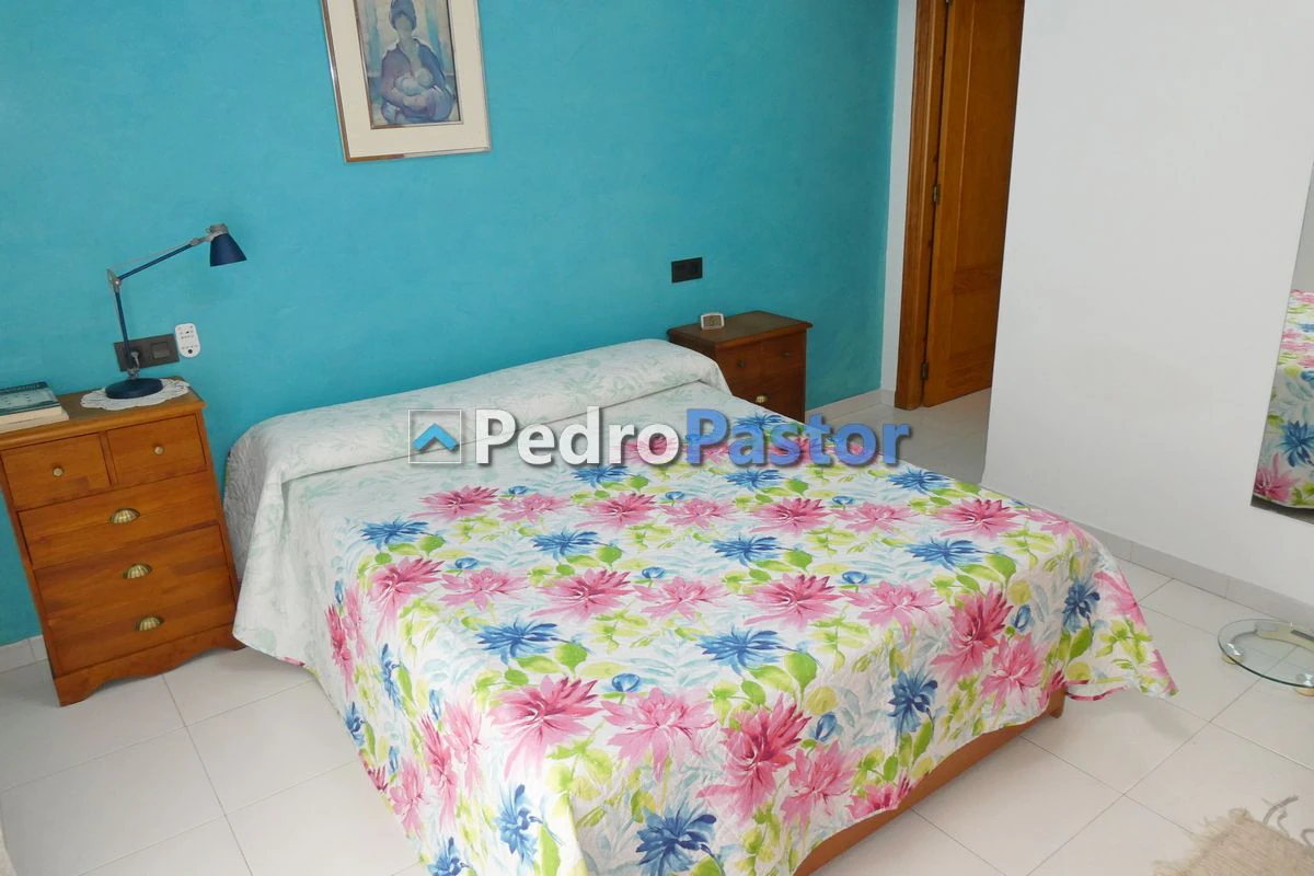CH075 - Casa de 4 dormitorios en el casco urbano de Dénia