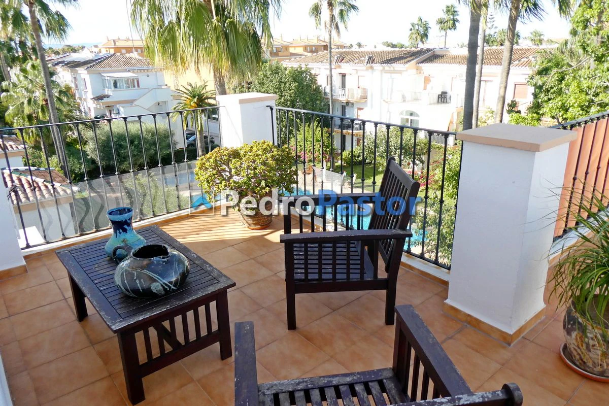 AT054 - Exclusivo ático dúplex de 4 dormitorios en Las Marinas, Dénia
