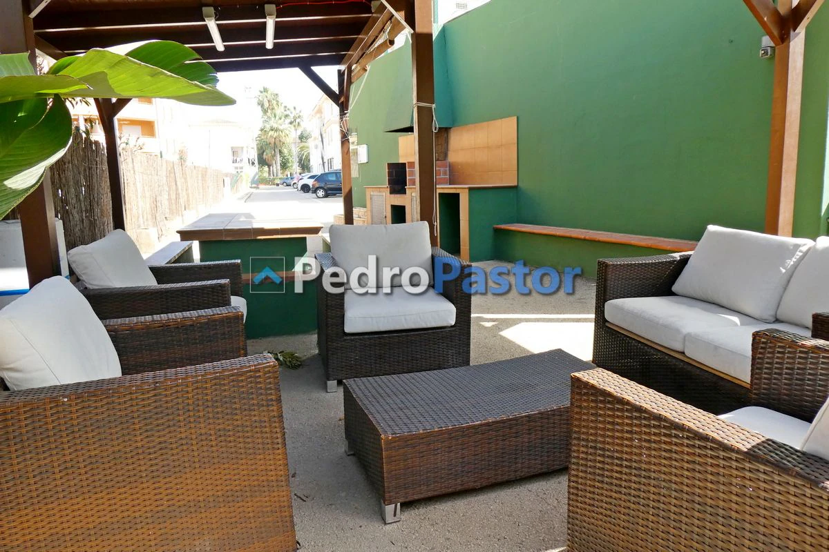 AT054 - Exclusivo ático dúplex de 4 dormitorios en Las Marinas, Dénia