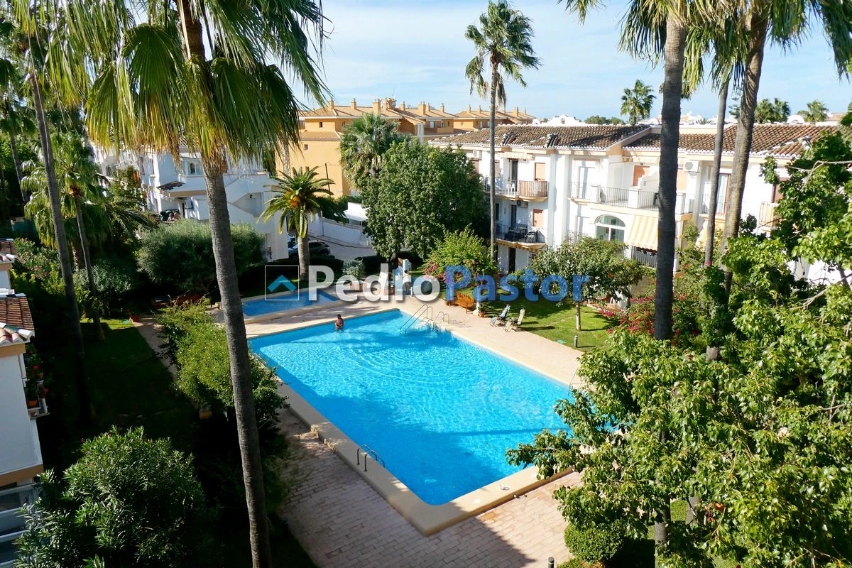 AT054 - Exclusivo ático dúplex de 4 dormitorios en Las Marinas, Dénia