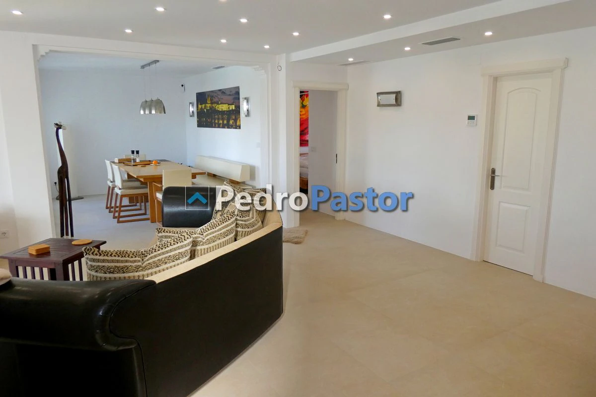 AT054 - Exclusivo ático dúplex de 4 dormitorios en Las Marinas, Dénia