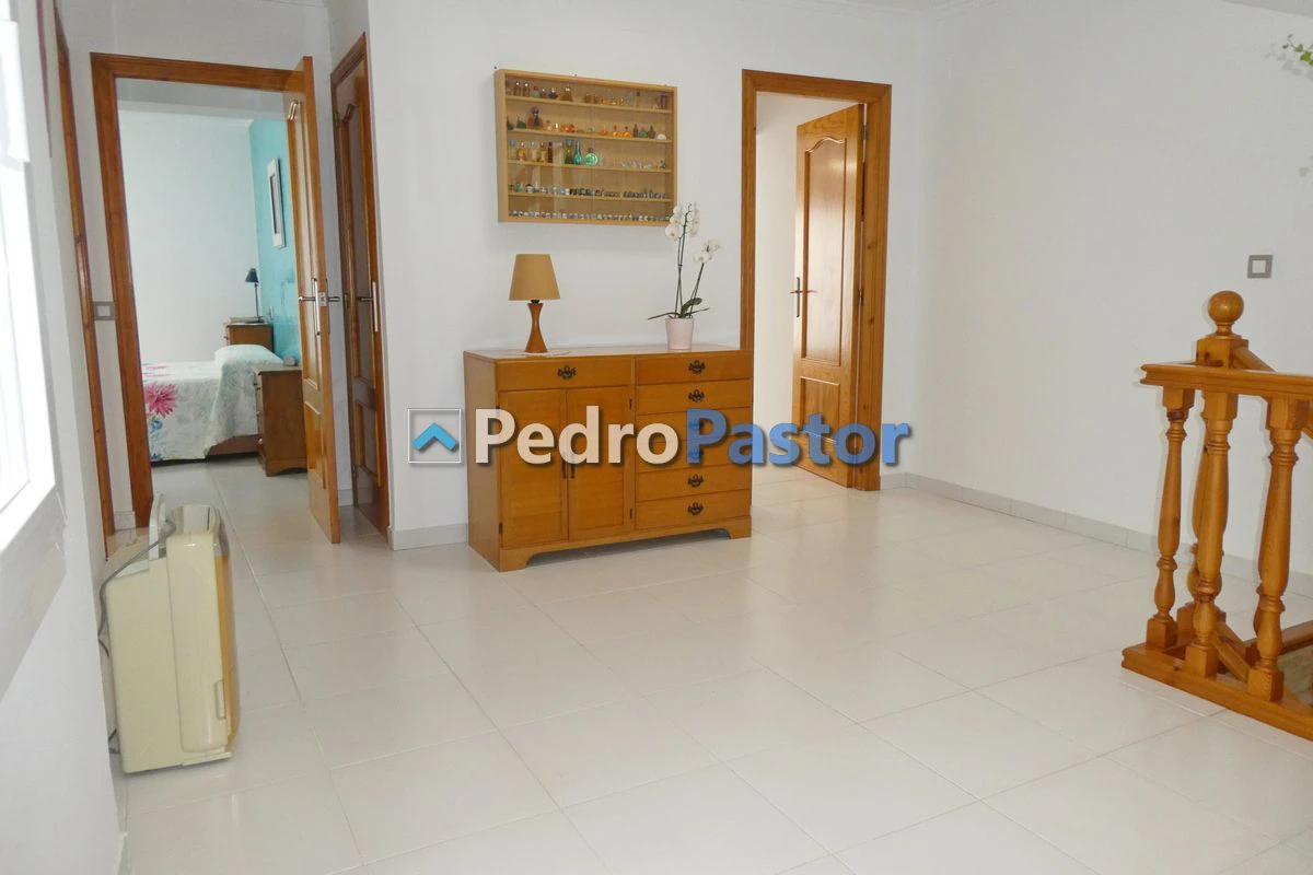 CH075 - Casa de 4 dormitorios en el casco urbano de Dénia