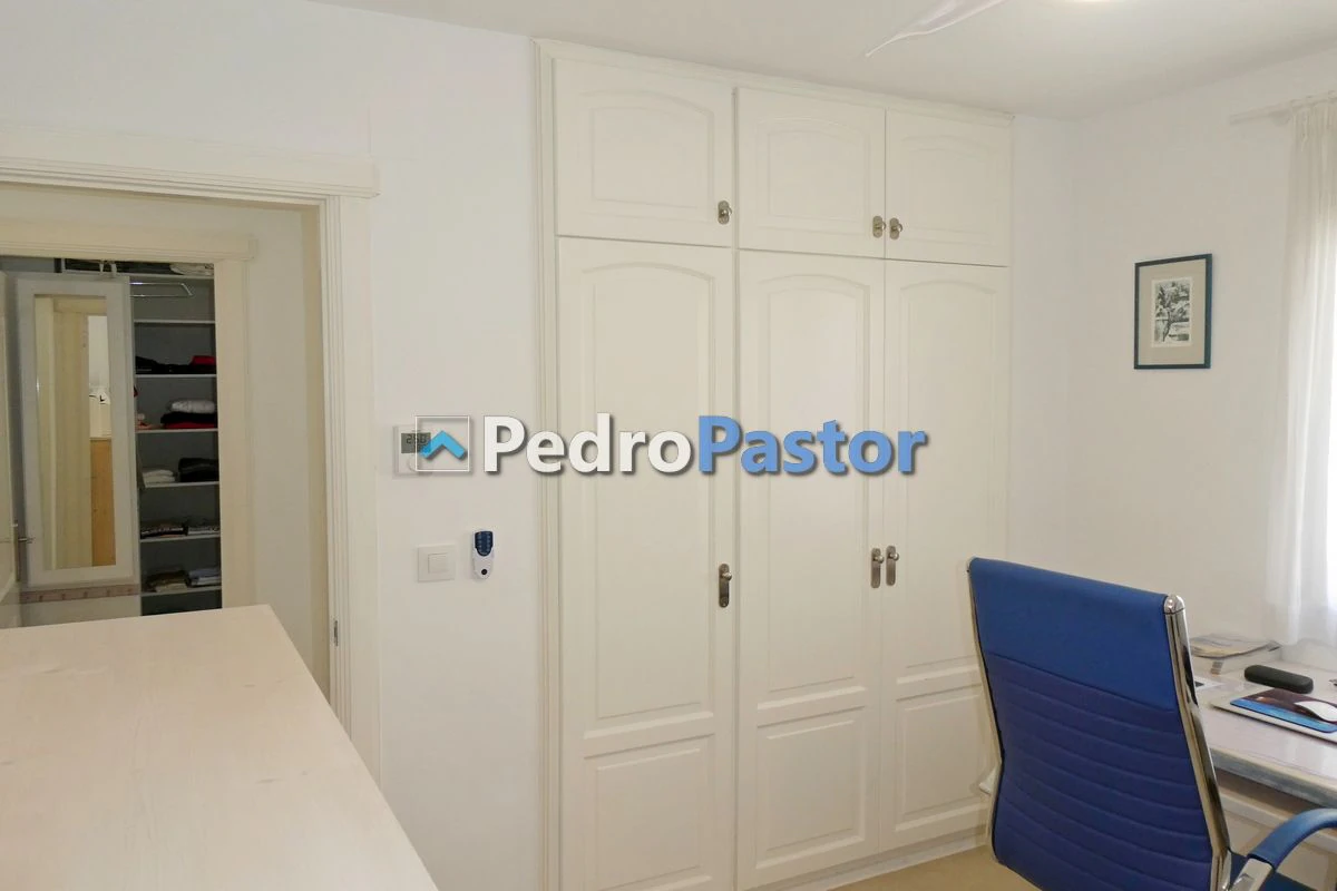 AT054 - Exclusivo ático dúplex de 4 dormitorios en Las Marinas, Dénia