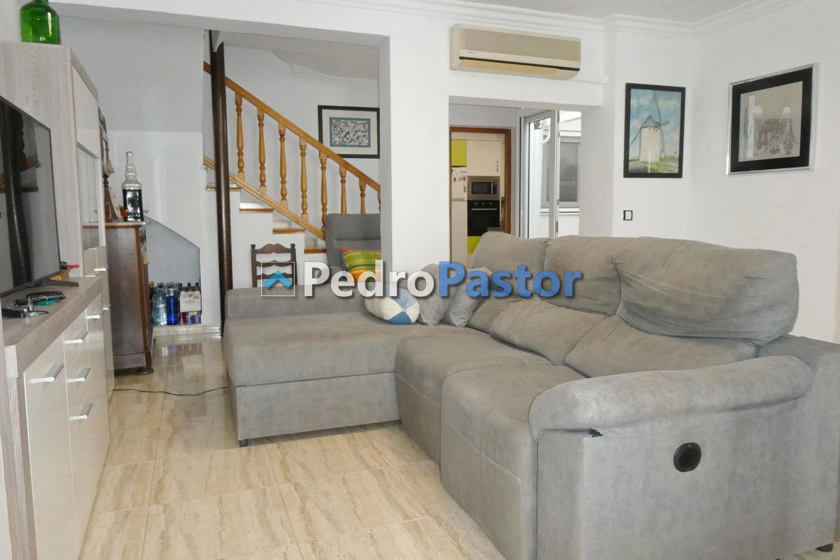 CH075 - Casa de 4 dormitorios en el casco urbano de Dénia