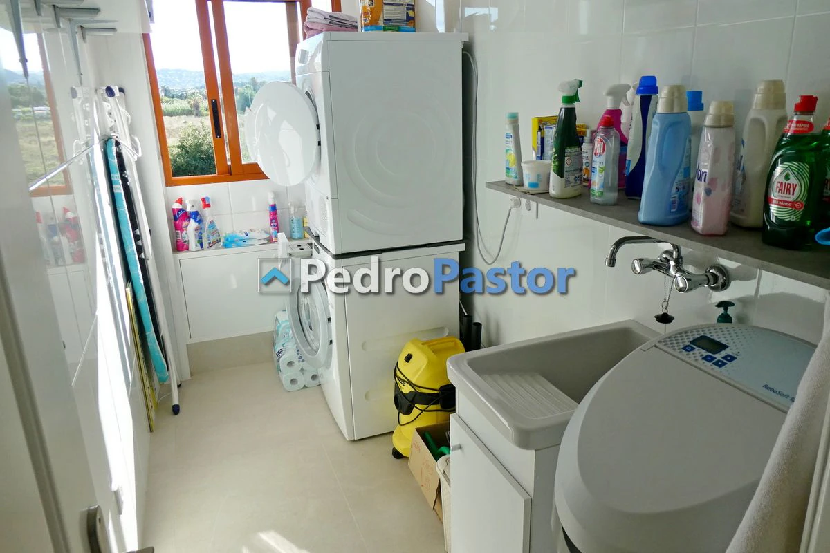 AT054 - Exclusivo ático dúplex de 4 dormitorios en Las Marinas, Dénia