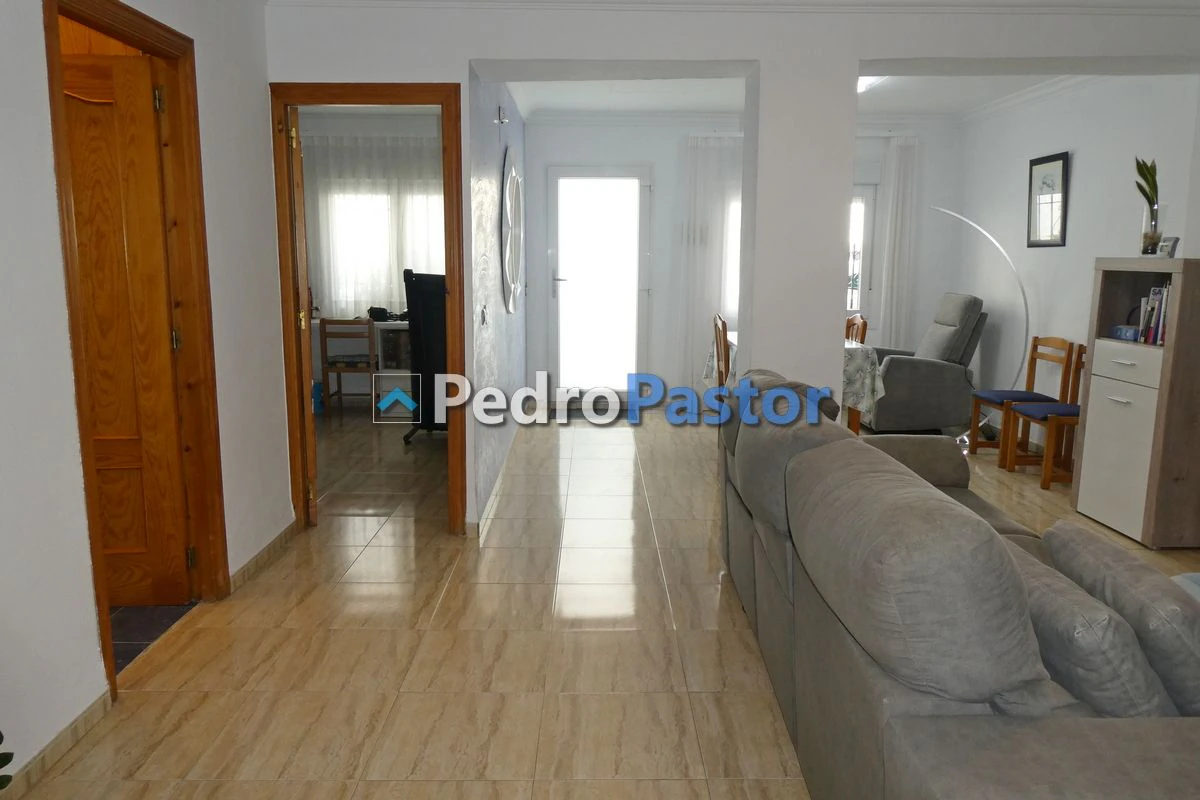 CH075 - Casa de 4 dormitorios en el casco urbano de Dénia