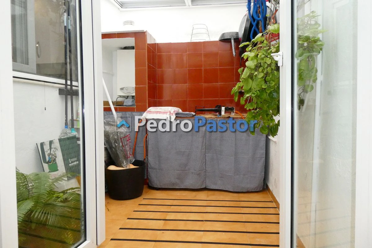 CH075 - Casa de 4 dormitorios en el casco urbano de Dénia