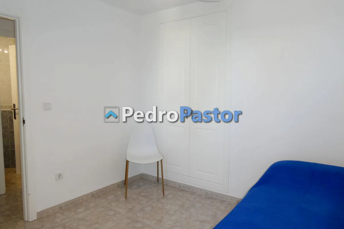 Alquiler apartamento Urbanización La Marina