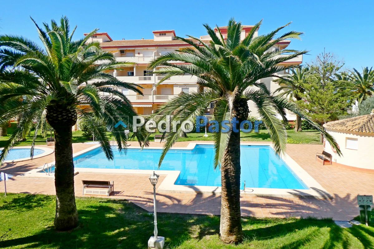 Alquiler apartamento Urbanización La Marina