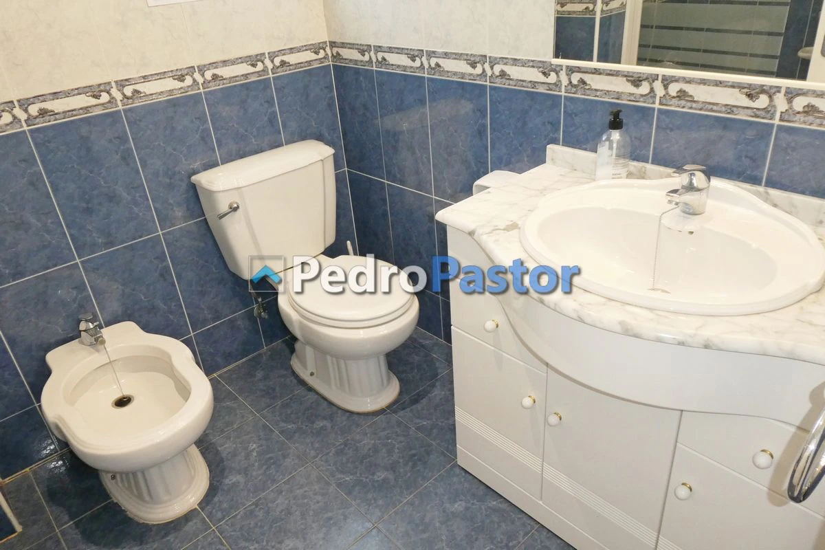 Alquiler apartamento Urbanización La Marina