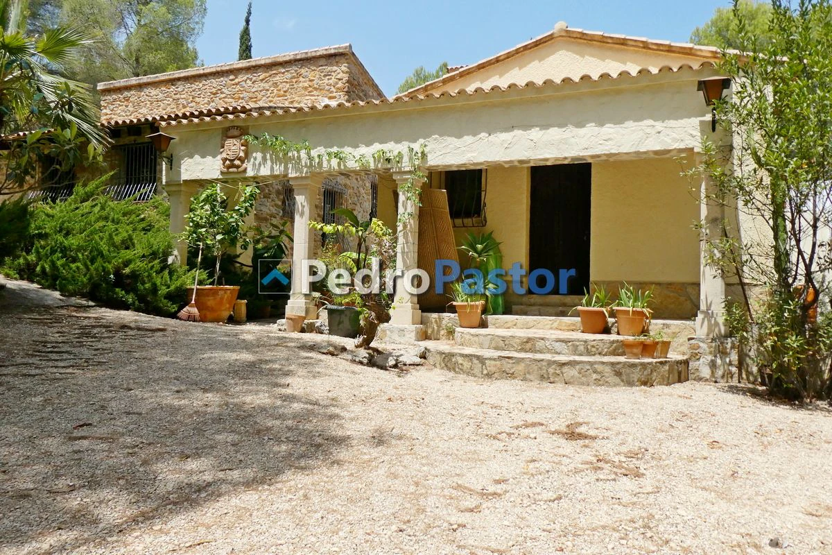 CH061 - Chalet independiente de 4 dormitorios en La Sella