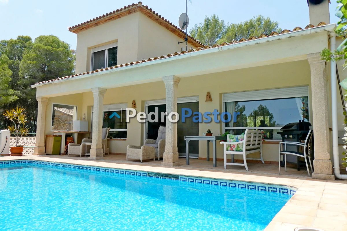 CH061 - Chalet independiente de 4 dormitorios en La Sella