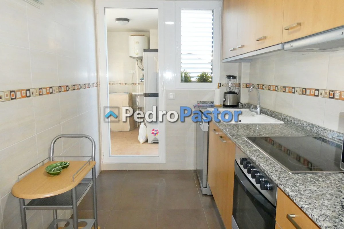 AP215 - Apartamento de 2 dormitorios en 1ª línea de playa en Las Marinas en Dénia
