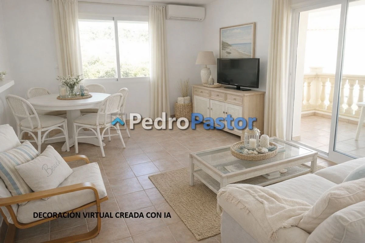 Apartamento de 2 dormitorios en 1ª línea de playa en Las Marinas en Dénia
