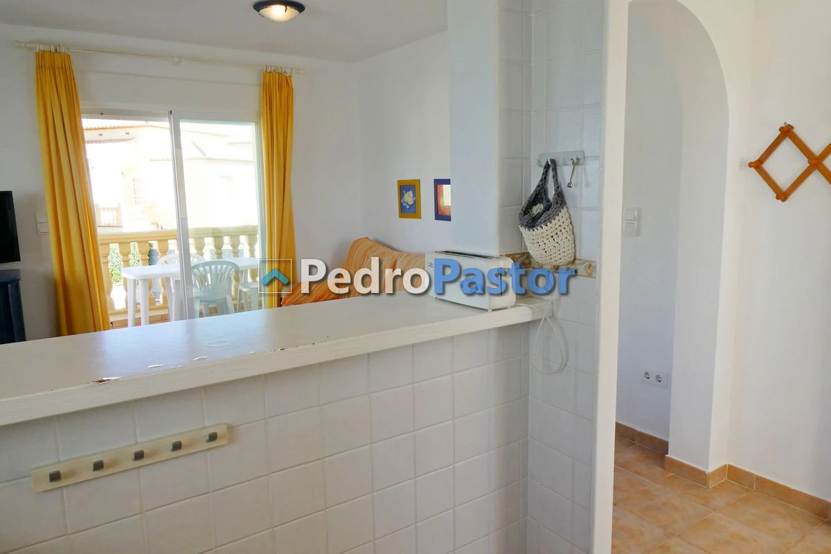 Apartamento de 2 dormitorios en 1ª línea de playa en Las Marinas en Dénia