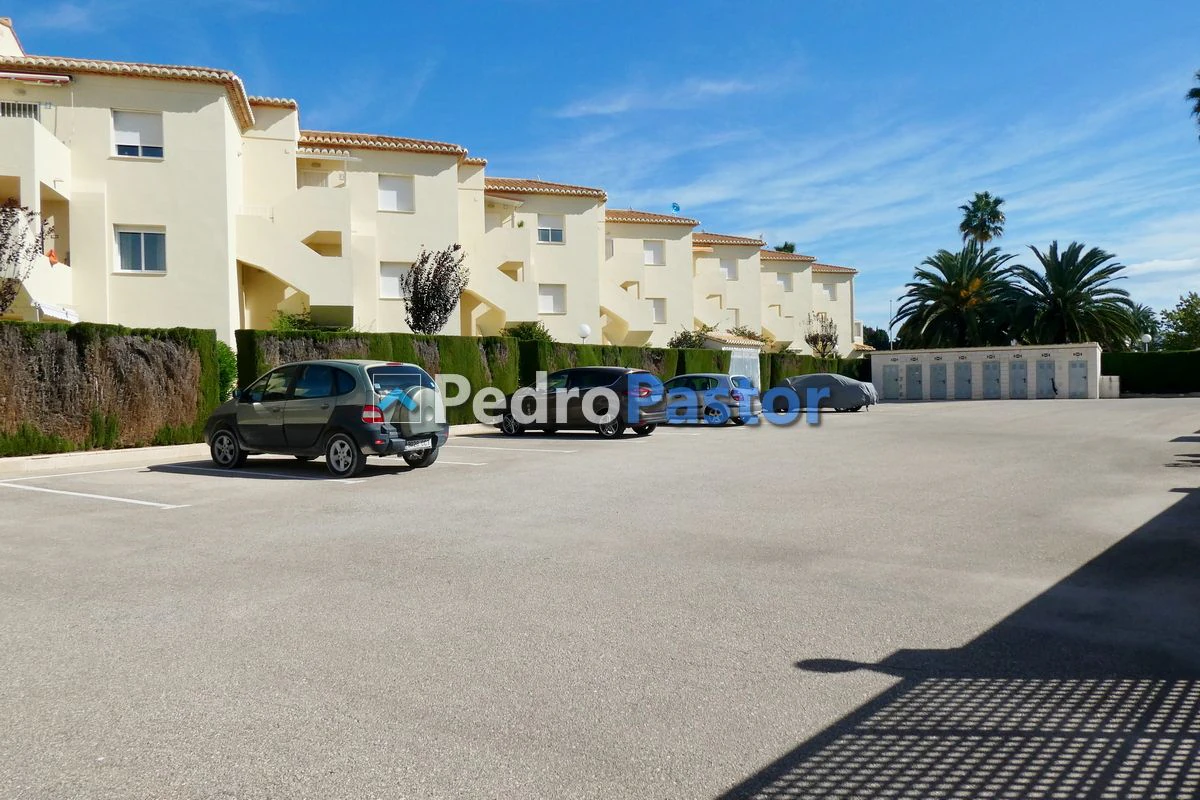 Apartamento de 2 dormitorios en 1ª línea de playa en Las Marinas en Dénia