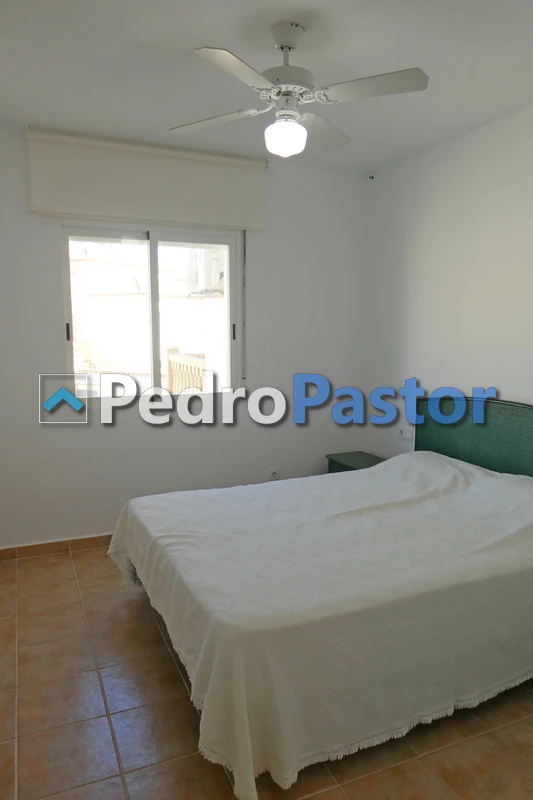 Apartamento de 2 dormitorios en 1ª línea de playa en Las Marinas en Dénia