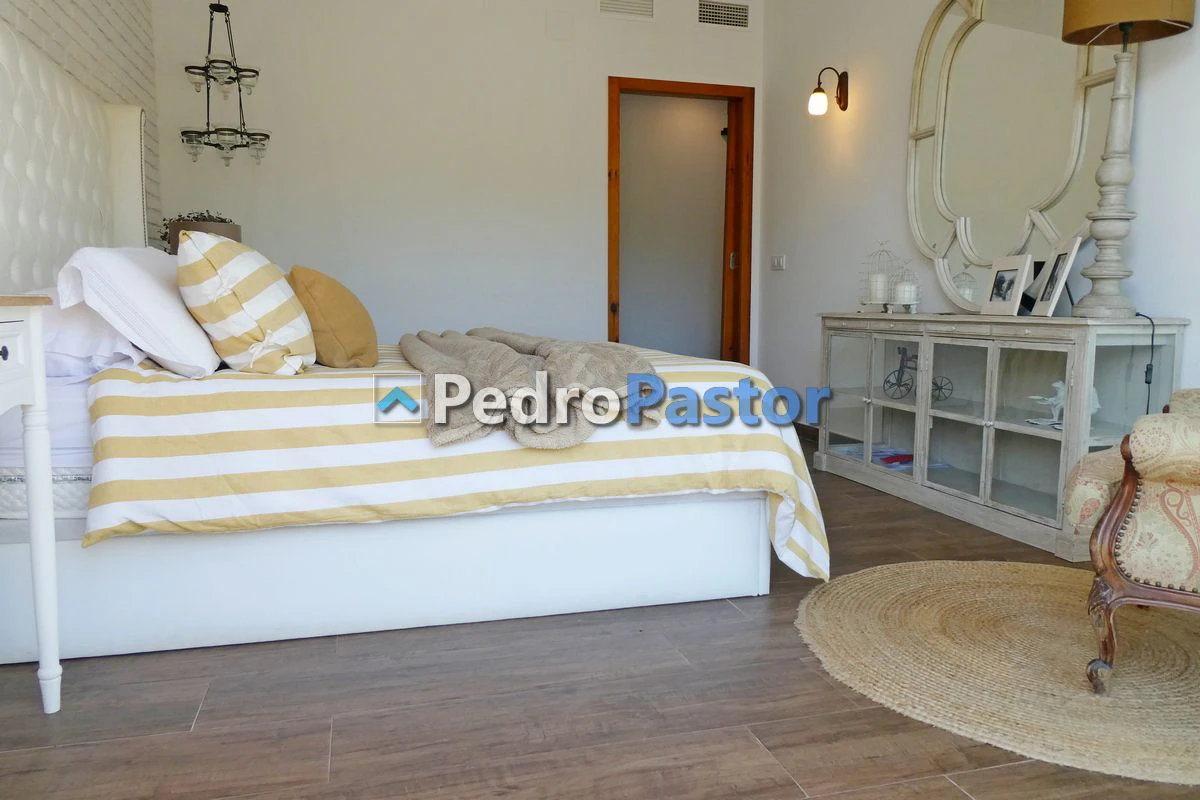 CH076 - Chalet independiente de 4 dormitorios en la zona del Montgó, en Dénia