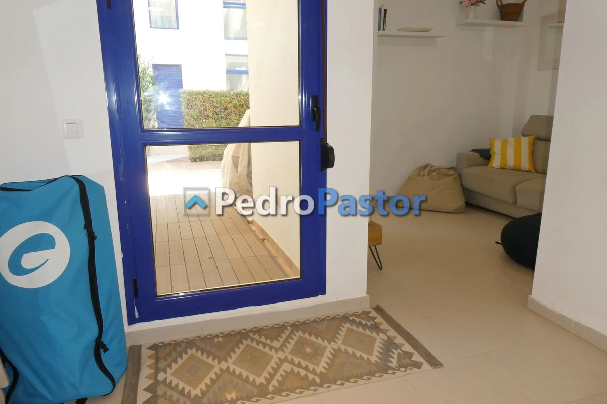 AP224 - Apartamento de 2 dormitorios en 2ª línea de playa en Las Marinas en Dénia