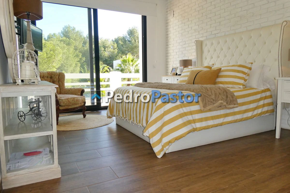 CH076 - Chalet independiente de 4 dormitorios en la zona del Montgó, en Dénia