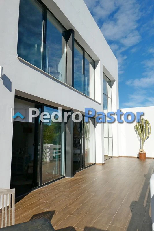 CH076 - Chalet independiente de 4 dormitorios en la zona del Montgó, en Dénia