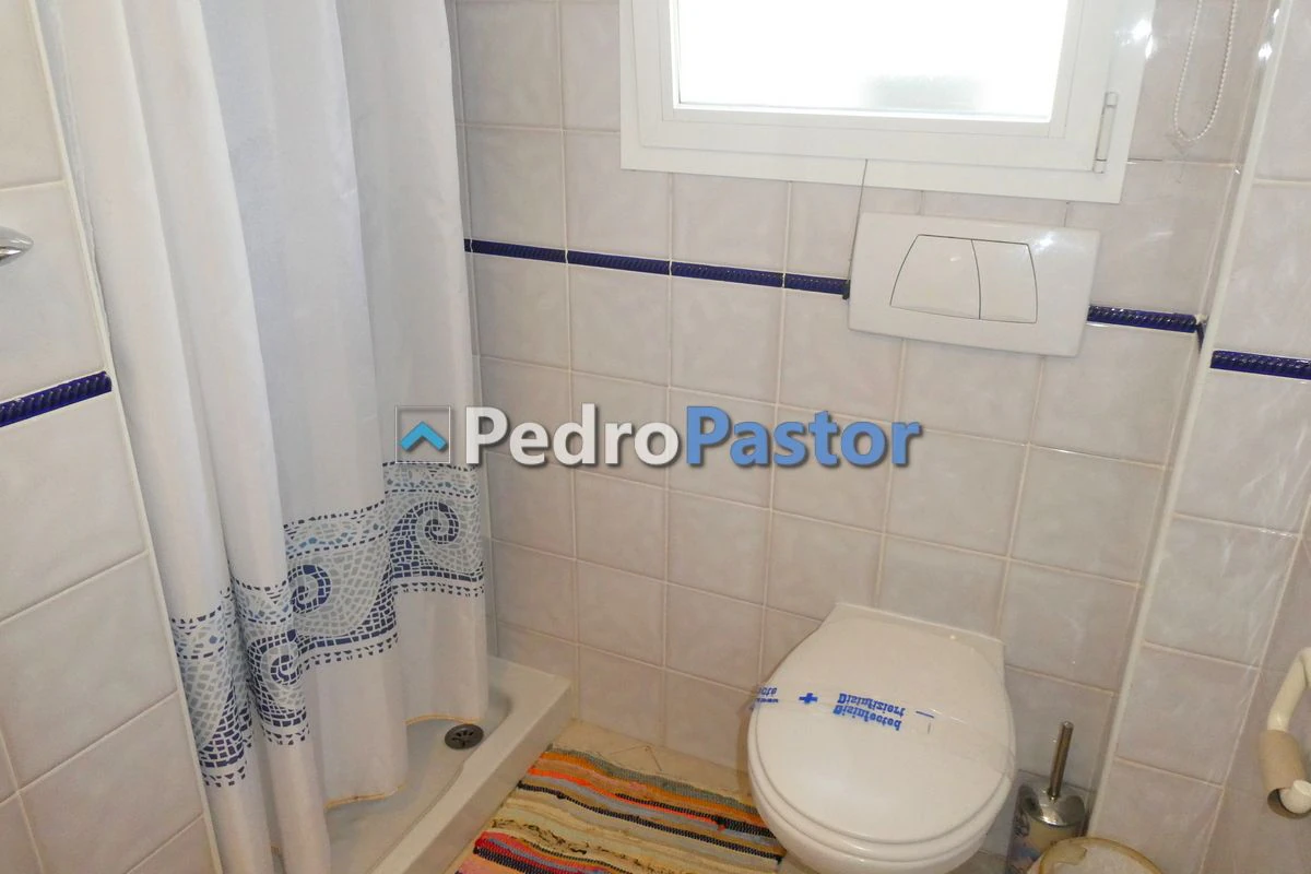 CH083 - Chalet independiente de 5 dormitorios en Els Poblets