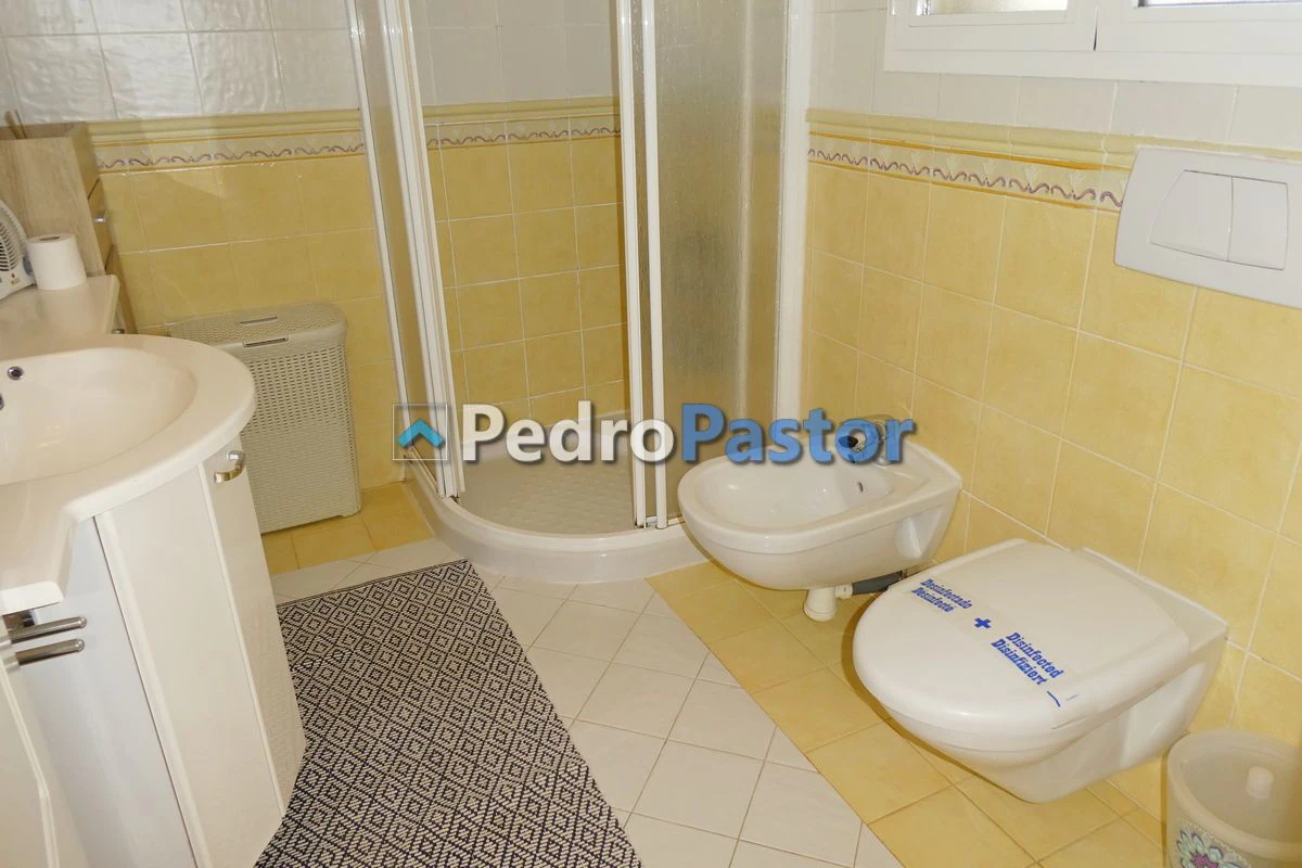 CH083 - Chalet independiente de 5 dormitorios en Els Poblets