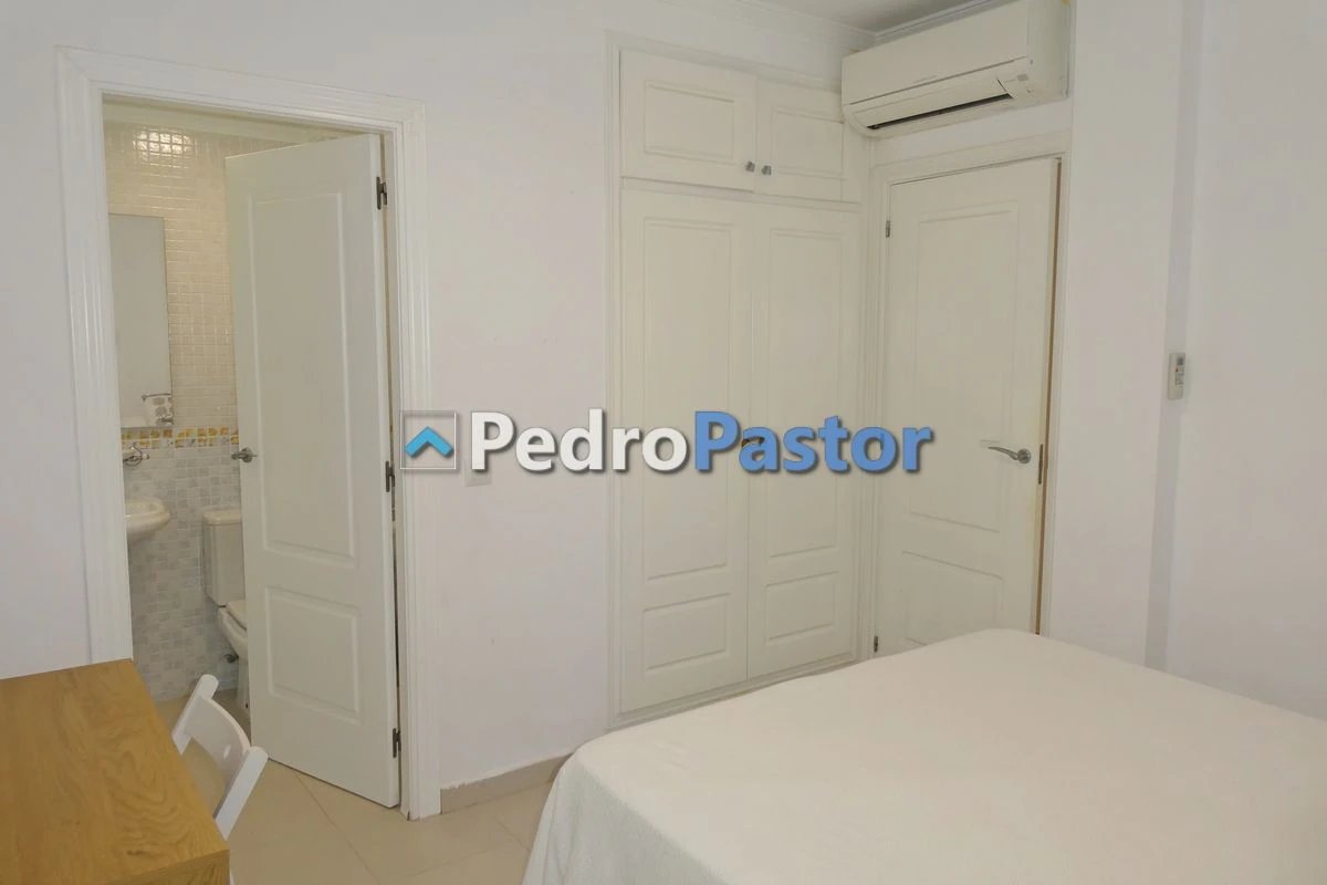 AP224 - Apartamento de 2 dormitorios en 2ª línea de playa en Las Marinas en Dénia