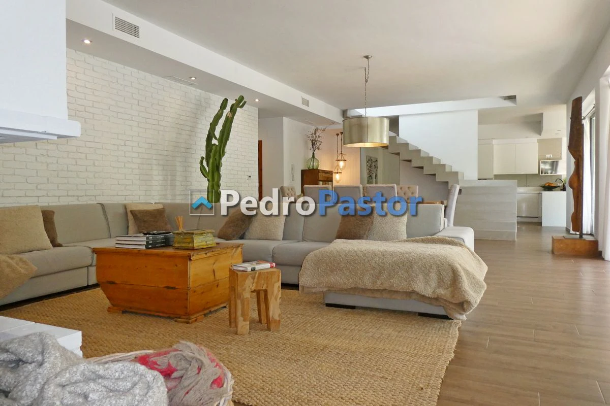 CH076 - Chalet independiente de 4 dormitorios en la zona del Montgó, en Dénia