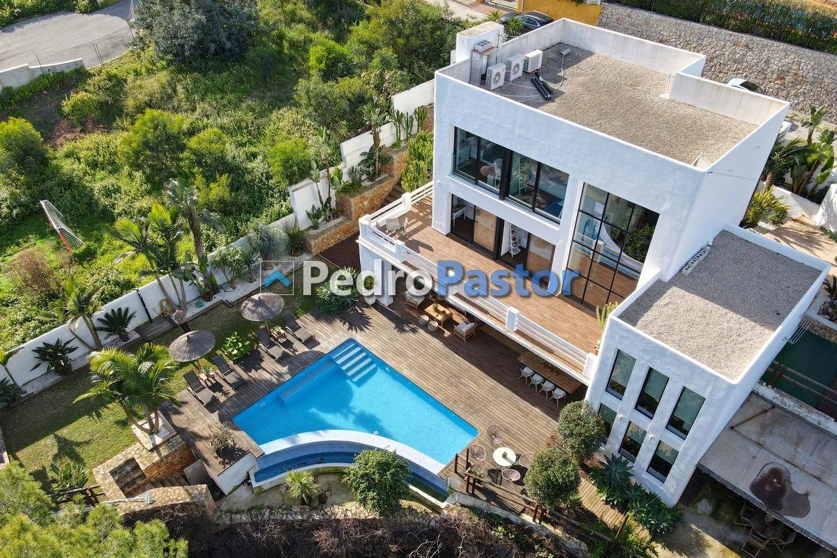 CH076 - Chalet independiente de 4 dormitorios en la zona del Montgó, en Dénia