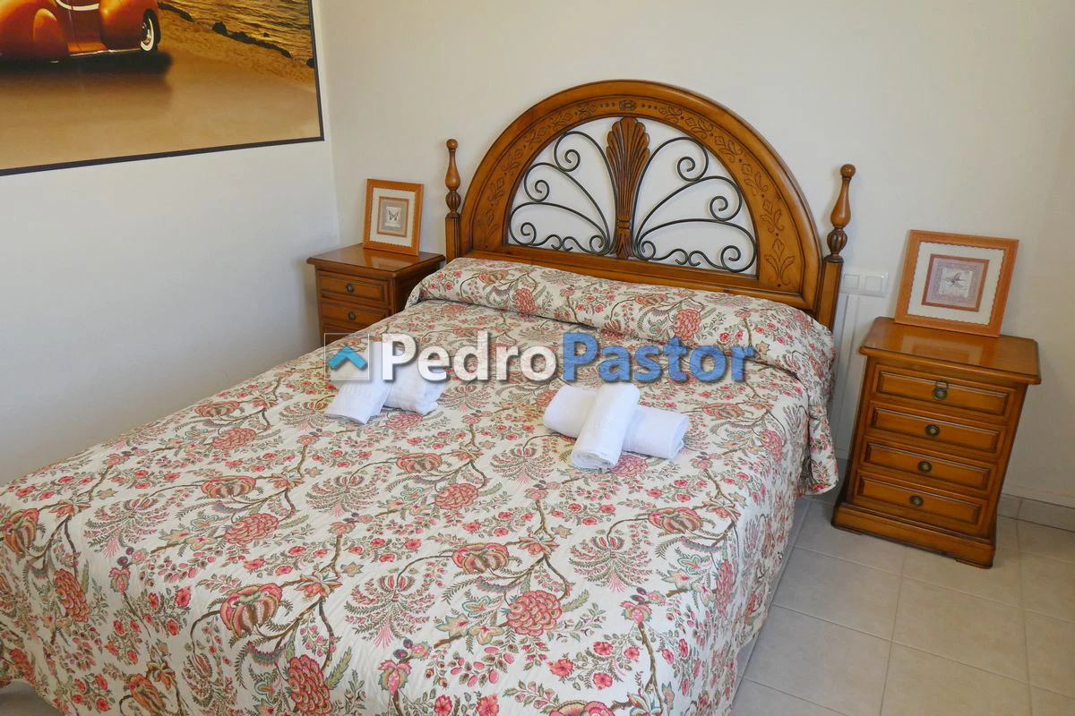 CH083 - Chalet independiente de 5 dormitorios en Els Poblets