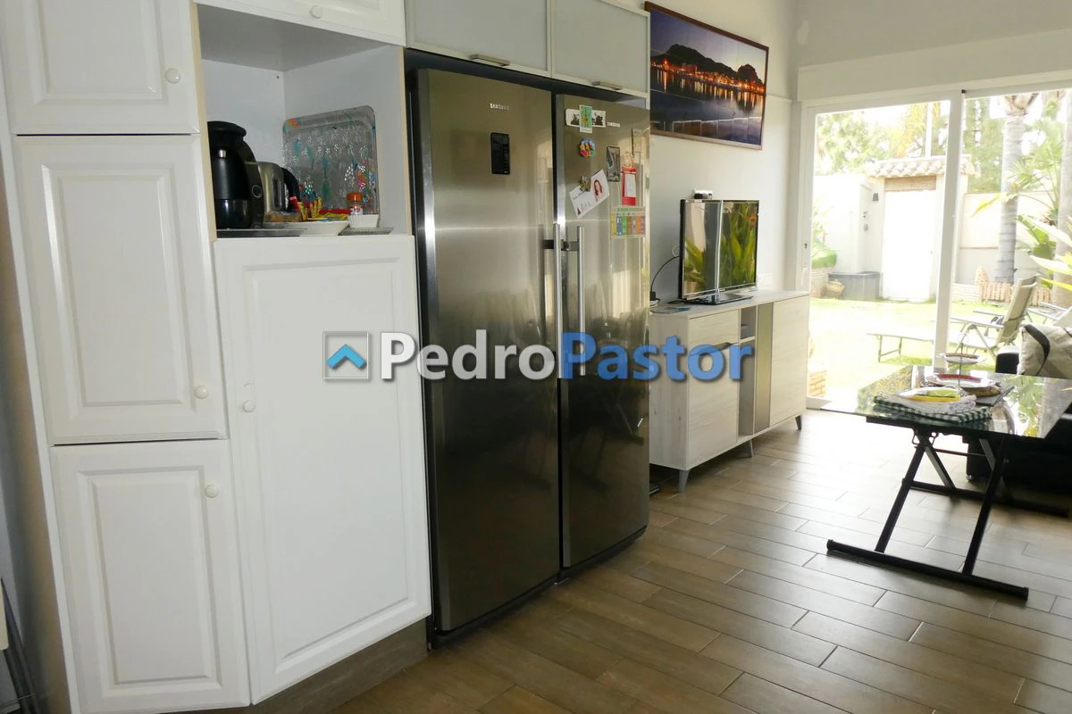 CH083 - Chalet independiente de 5 dormitorios en Els Poblets