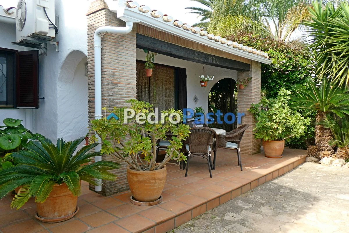 CH082 - Chalet independiente de 3 dormitorios en el Km 5 de Las Marinas, en Dénia.