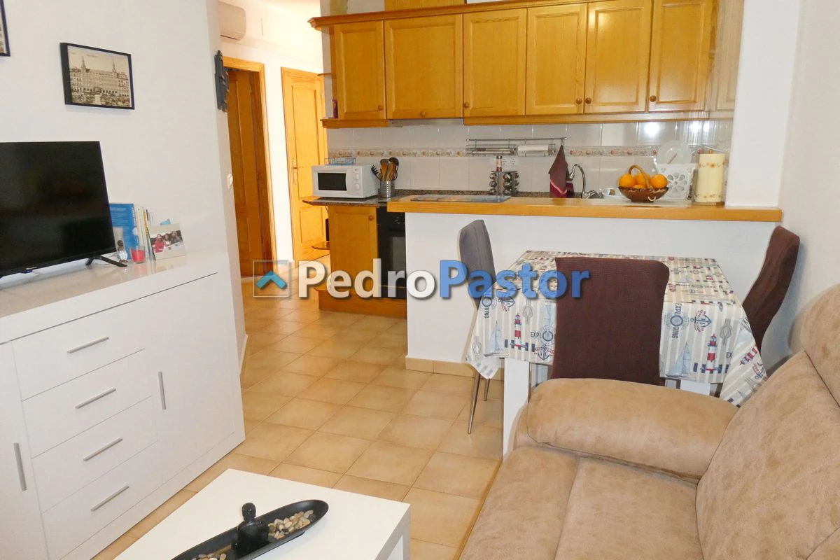 AP194 - Apartamento de 2 dormitorios en 1ª línea de playa en Las Marinas en Dénia