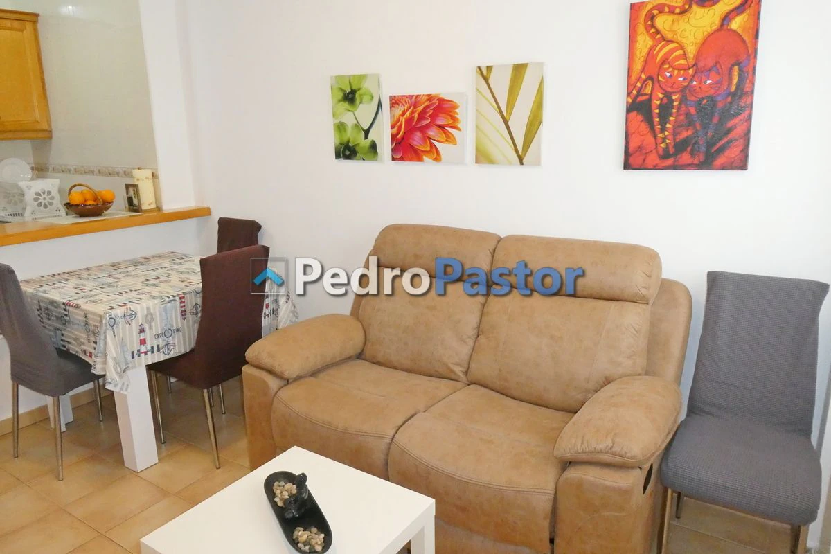 AP194 - Apartamento de 2 dormitorios en 1ª línea de playa en Las Marinas en Dénia