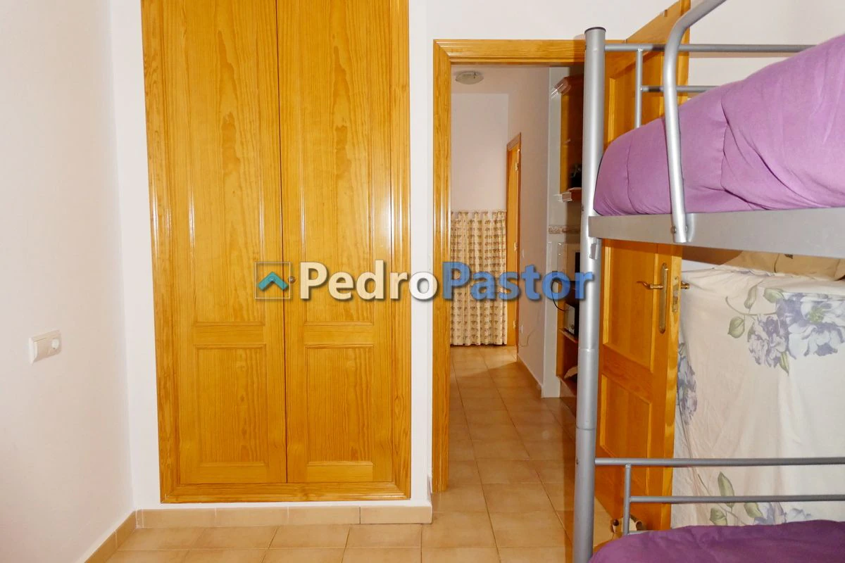AP194 - Apartamento de 2 dormitorios en 1ª línea de playa en Las Marinas en Dénia