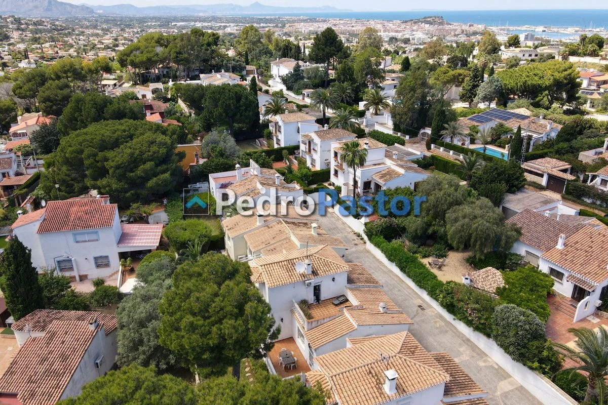 CH084 - Chalet independiente de 3 dormitorios en zona Santa Lucía, Dénia