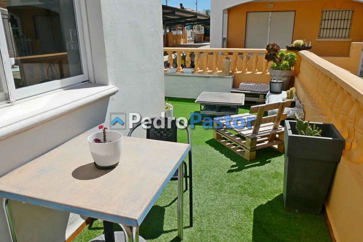 AP217 - Apartamento de 1 dormitorio en el Km 4,3 de Las Marinas en Dénia