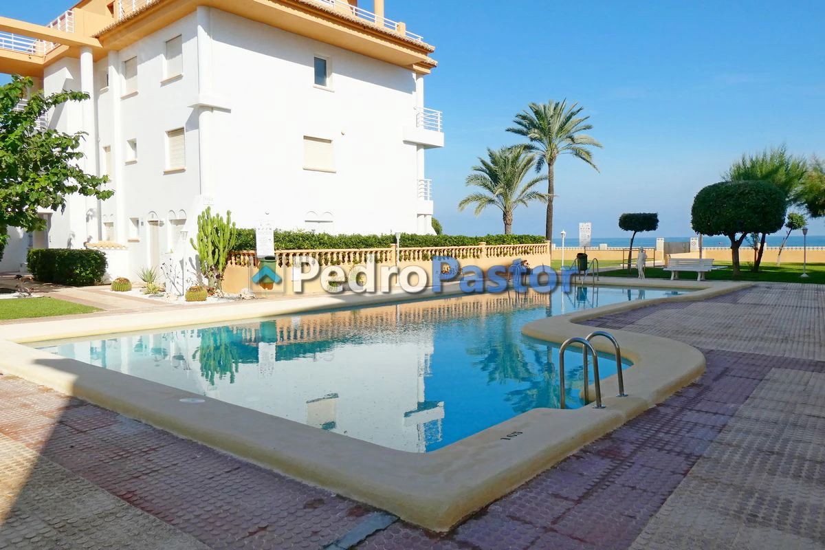 AP217 - Apartamento de 1 dormitorio en el Km 4,3 de Las Marinas en Dénia