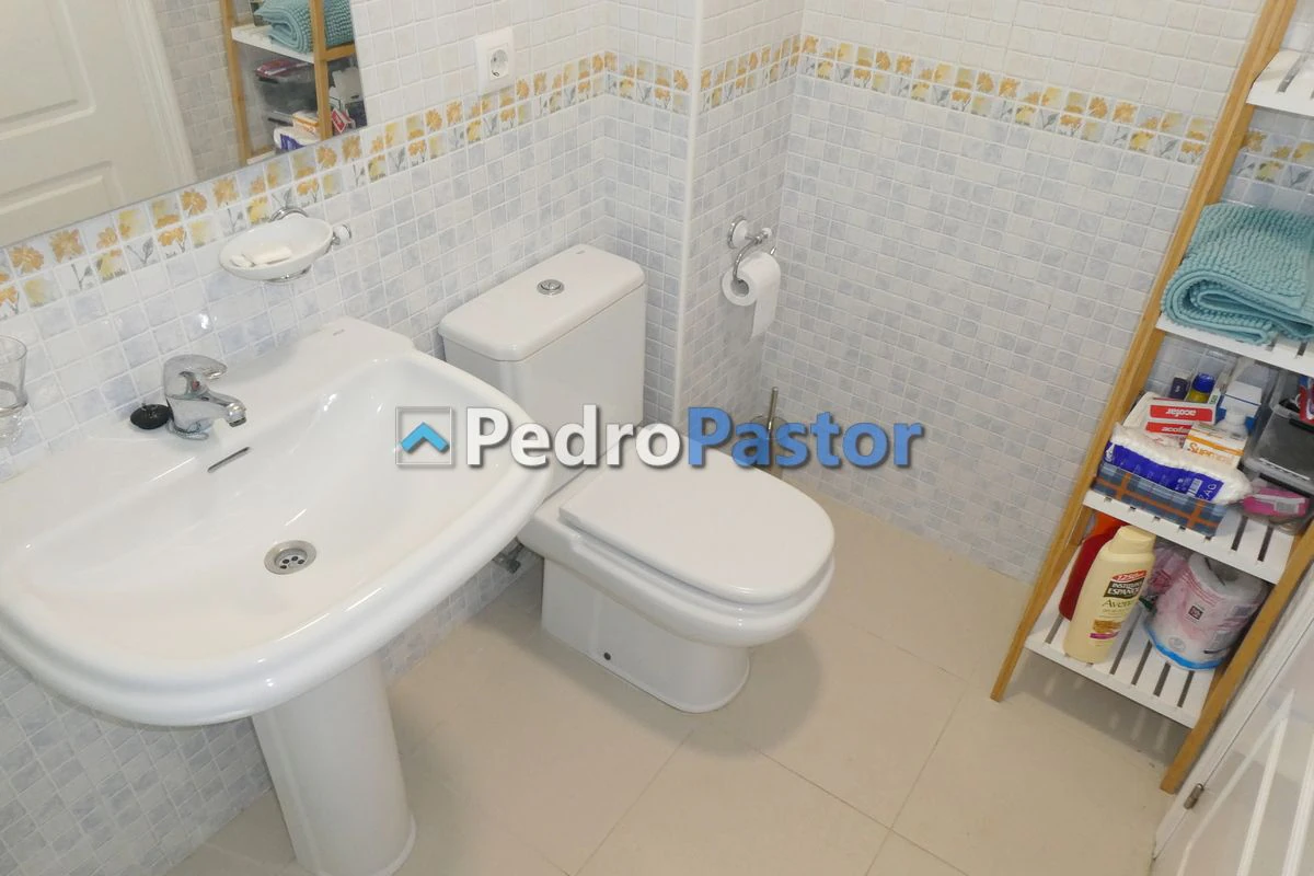 AP224 - Apartamento de 2 dormitorios en 2ª línea de playa en Las Marinas en Dénia
