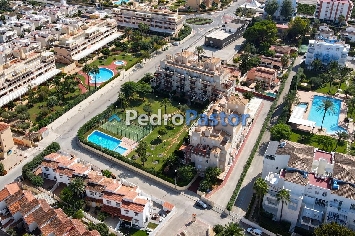 AP219 - Apartamento de 2 dormitorios en el Km 5 de Las Marinas en Dénia