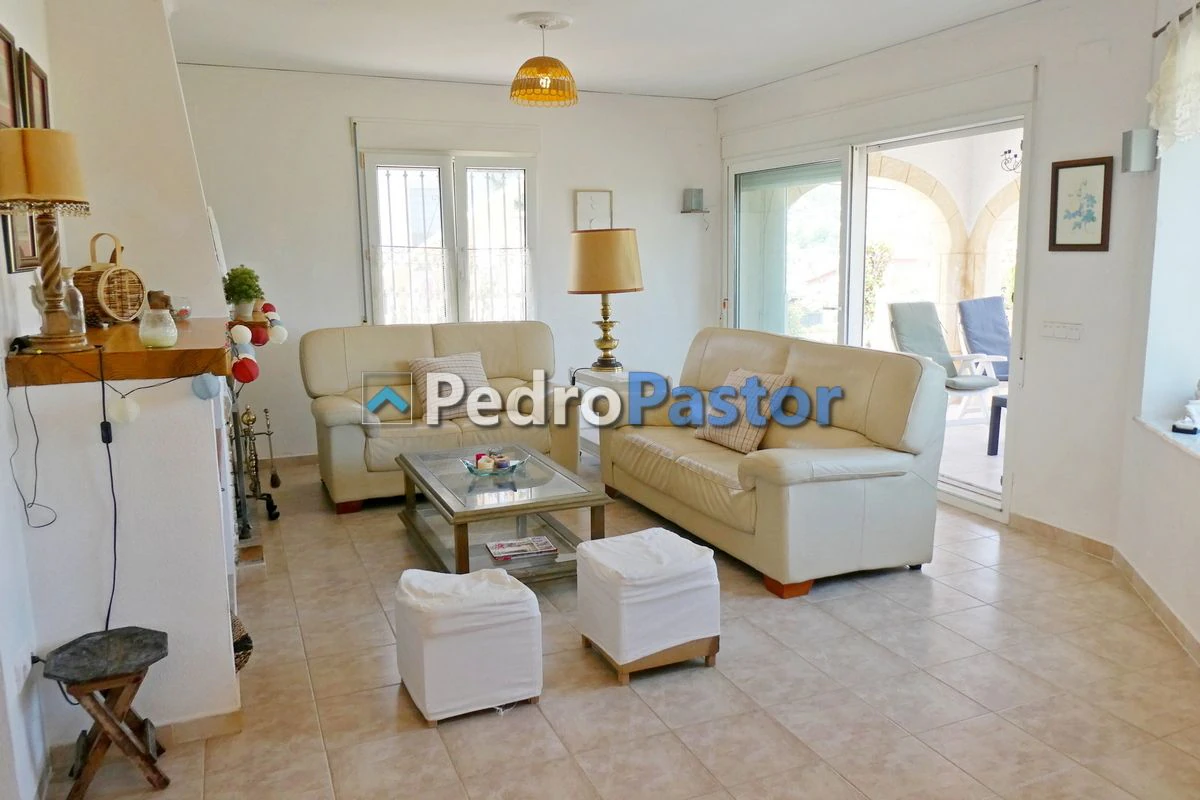 Chalet independiente de 5 dormitorios en la zona del Montgó, en Dénia