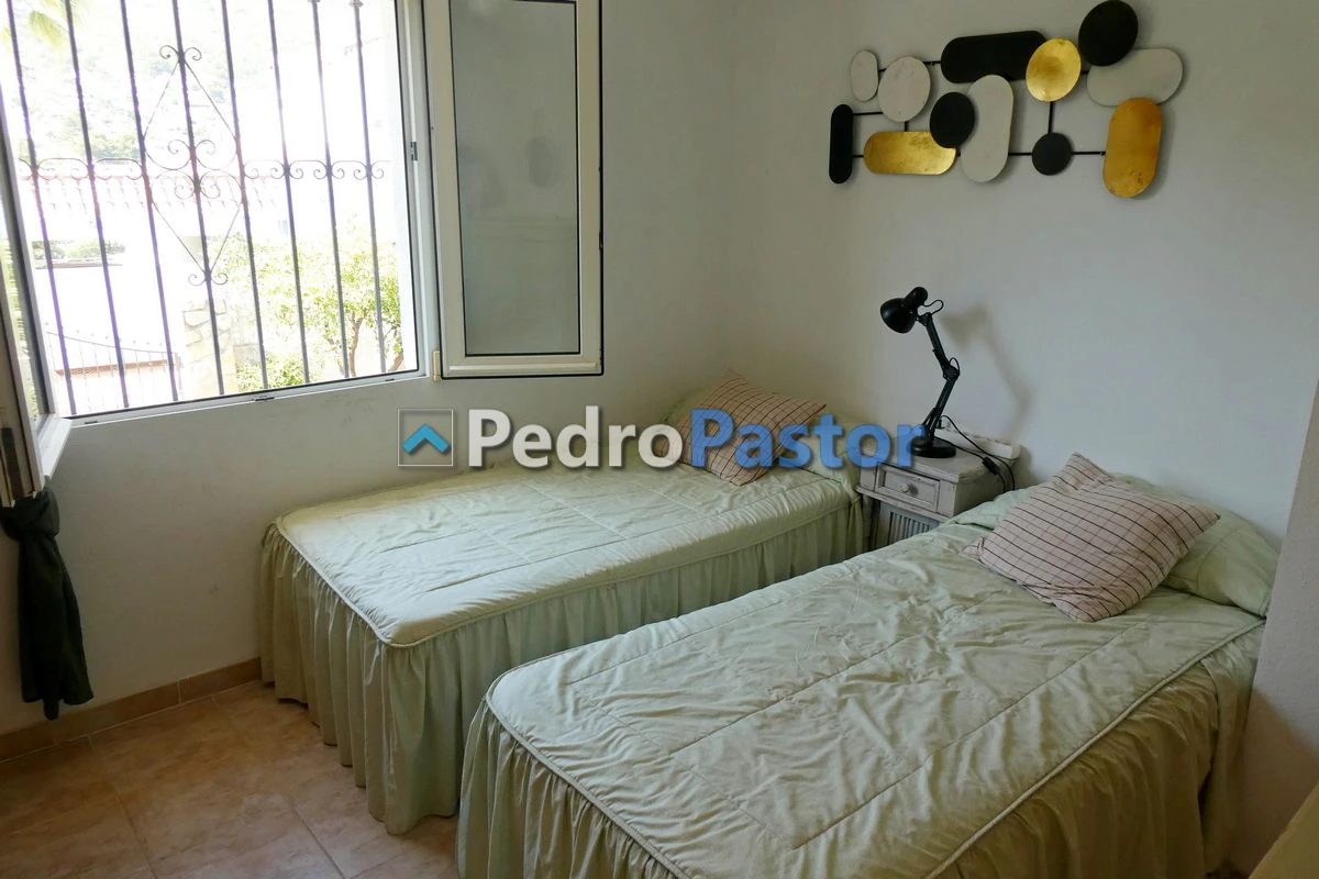 Chalet independiente de 5 dormitorios en la zona del Montgó, en Dénia